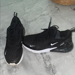 Nike AirMax 270